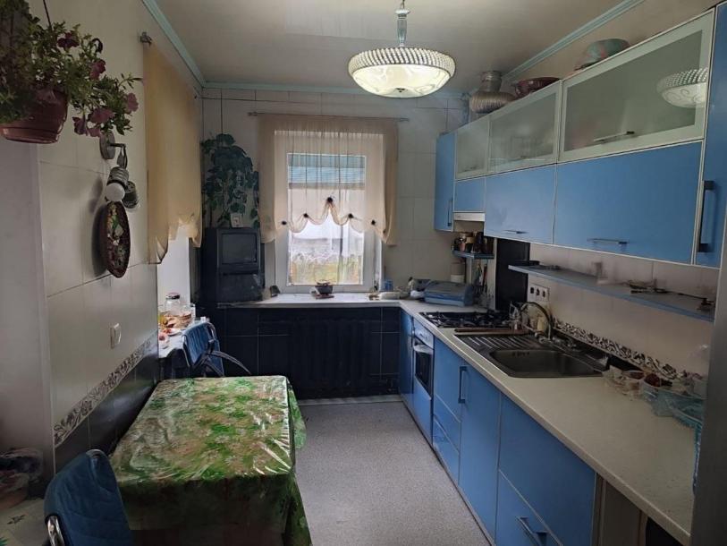 Дом, 4-кімн., Дергачи, Харьковский район