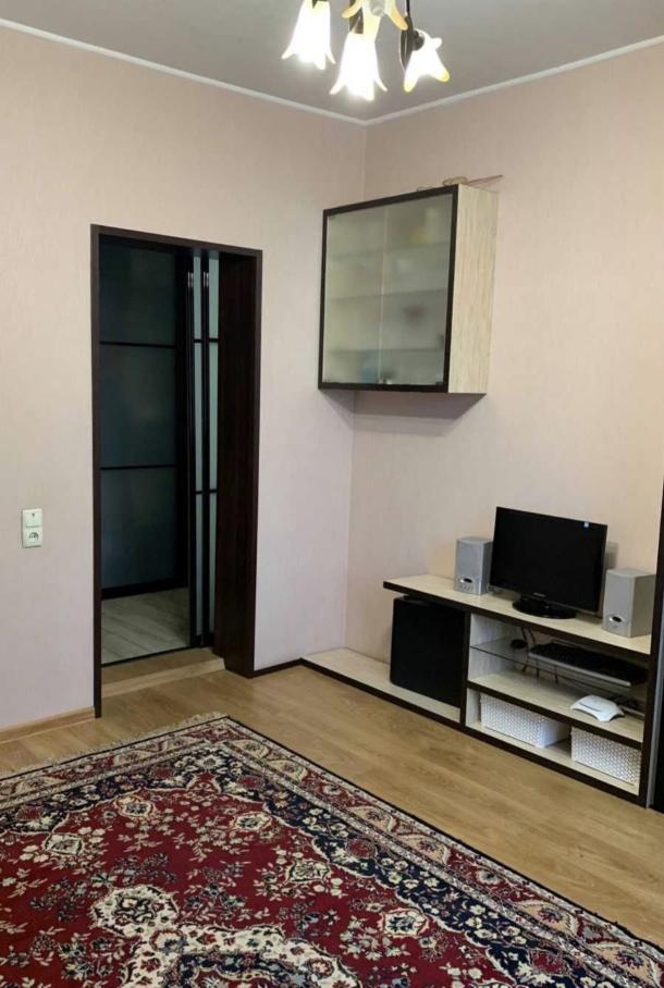 Дом, 3-кімн., Харьков, Немышля