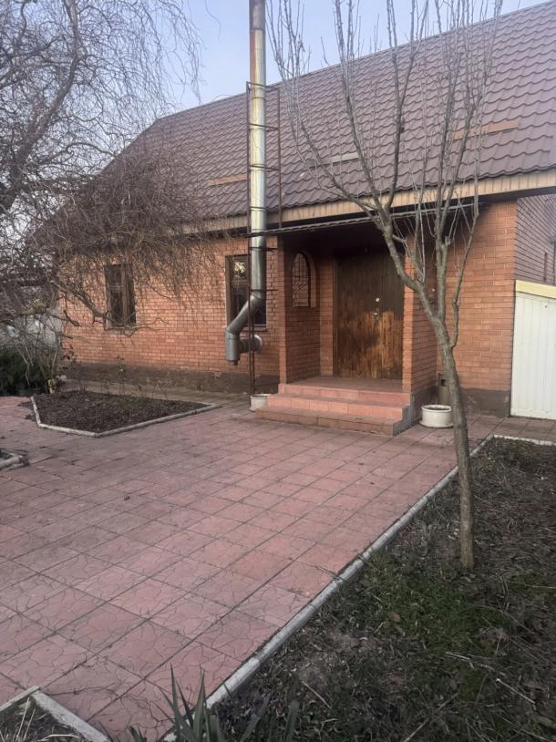 Дом, 3-кімн., Харьков, Жихарь