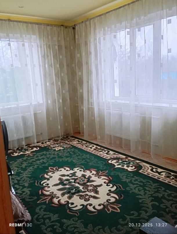 Дом, 4-кімн., Люботин, Харьковский район