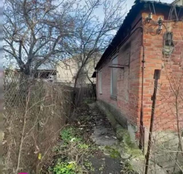 Дом, 3-кімн., Харьков, ХТЗ