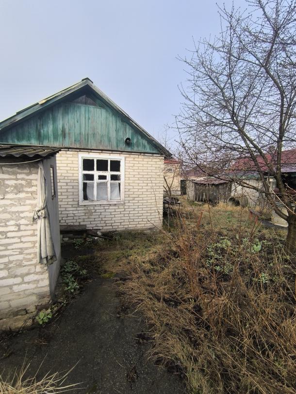 Дом, 4-кімн., Харьков, Песочин