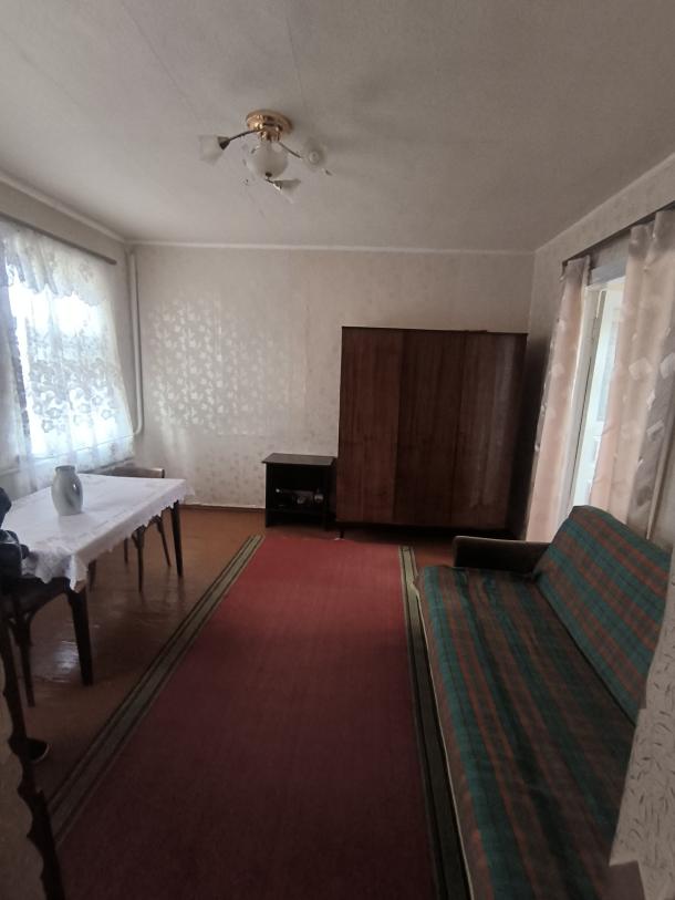 Дом, 4-кімн., Харьков, Песочин