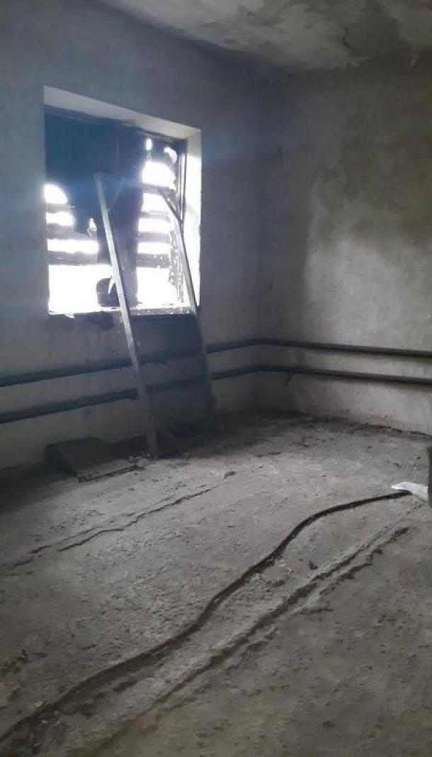 Дом, 6-кімн., Змиев, Чугуевский район