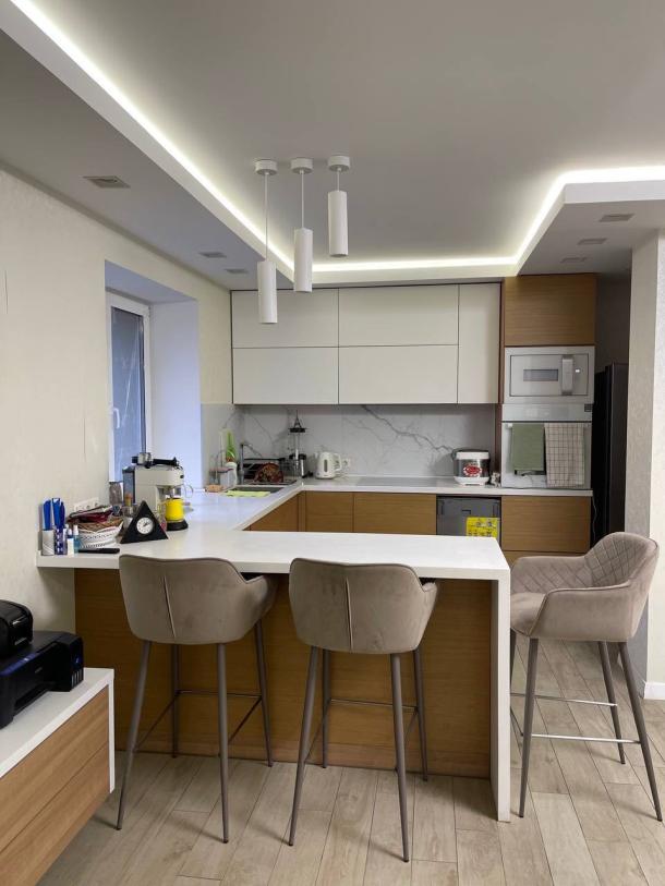 Дом, 5-кімн., Харьков, Одесская