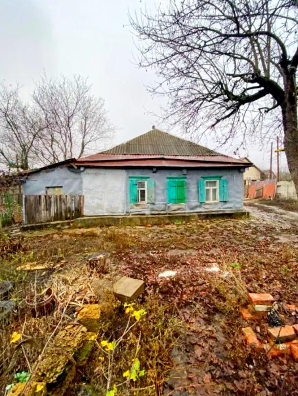 Дом, 4-кімн., Чугуев, Чугуевский район