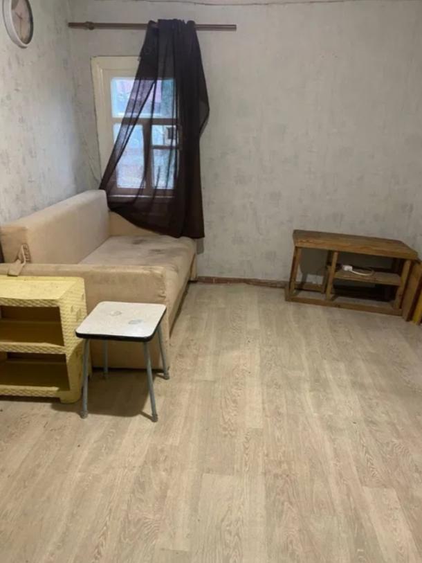 Дом, 4-кімн., Чугуев, Чугуевский район