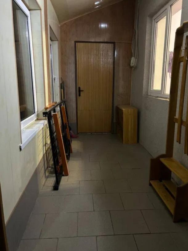 Дом, 5-кімн., Харьков, Ледное