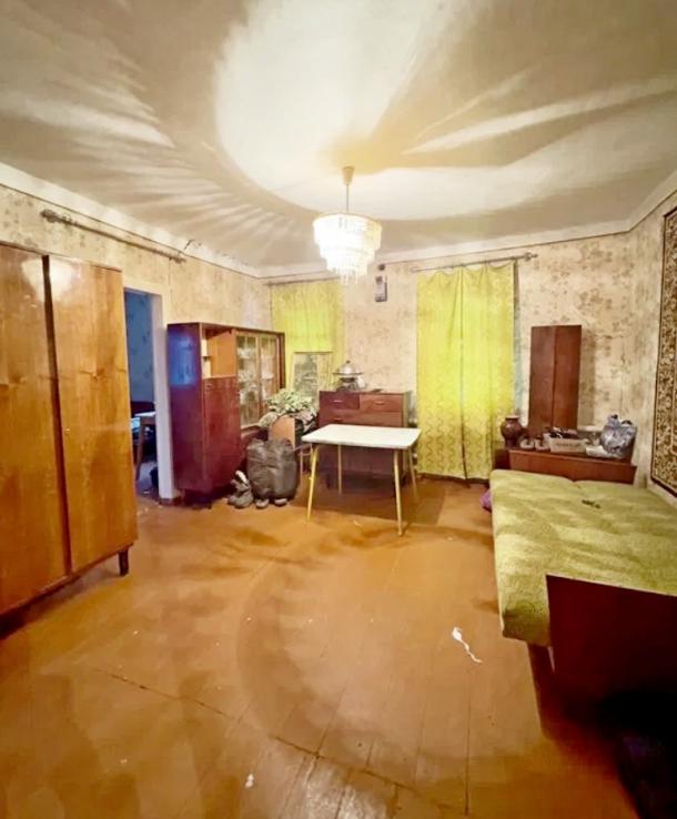 Дом, 4-кімн., Люботин, Харьковский район