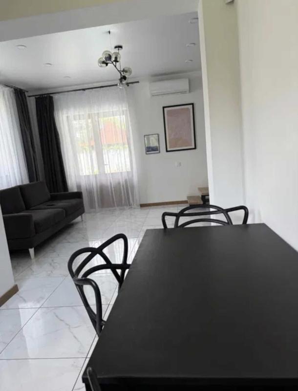 Дом, 3-кімн., Харьков, Большая Даниловка