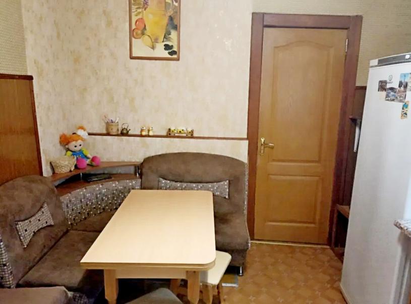 Дом, 3-кімн., Валки, Богодуховский район