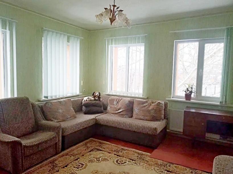 Дом, 3-кімн., Валки, Богодуховский район