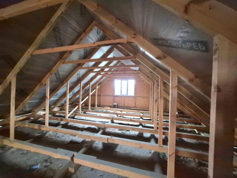 Дом, 4-кімн., Змиев, Чугуевский район