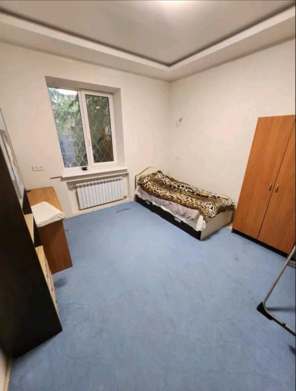 Дом, 3-кімн., Харьков, Бавария