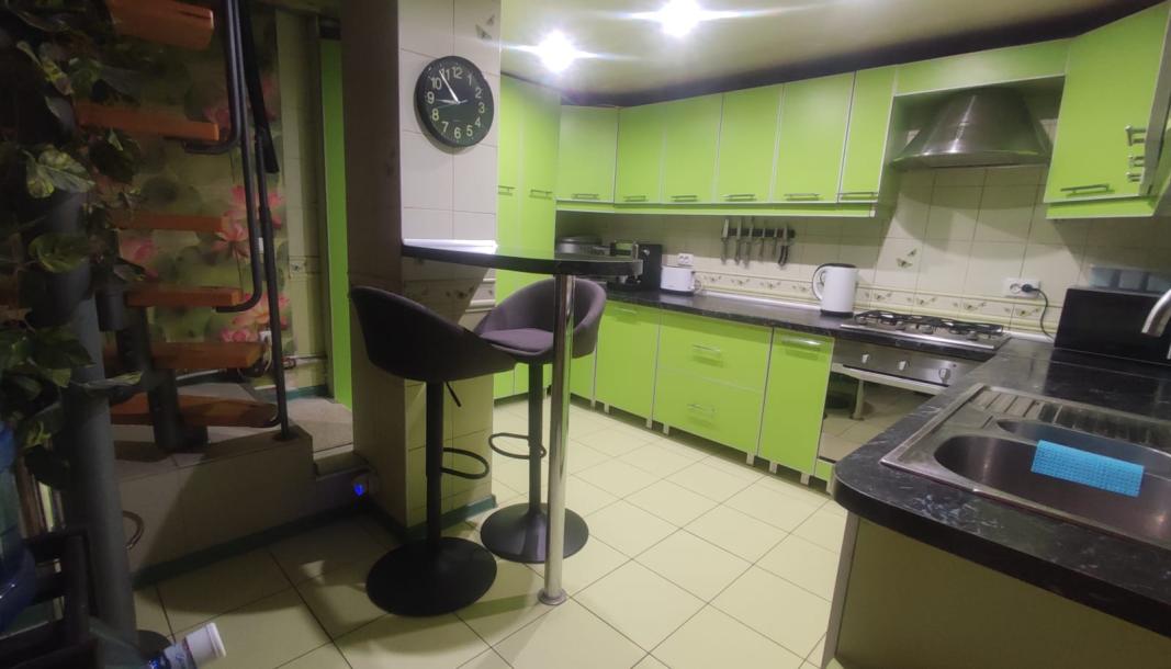 Дом, 4-кімн., Харьков, Сортировка