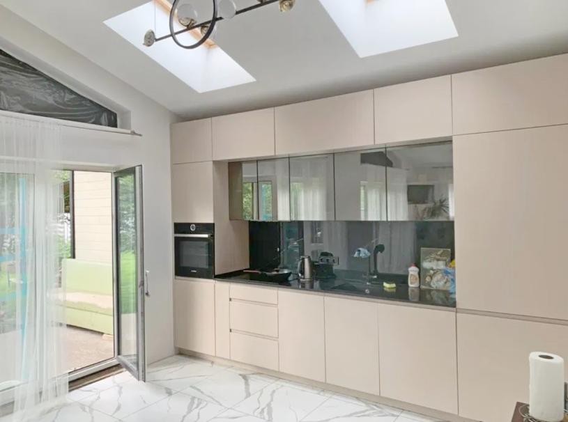 Дом, 3-кімн., Харьков, Павленки