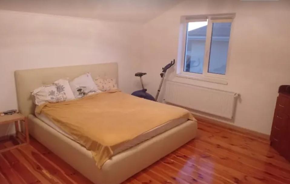 Дом, 9-кімн., Харьков, Павлово Поле