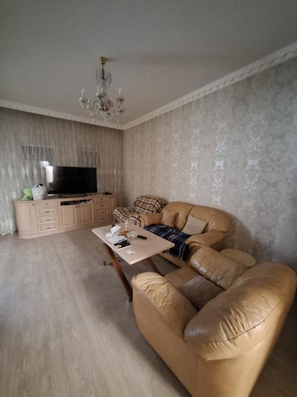 Дом, 5-кімн., Харьков, Холодная Гора