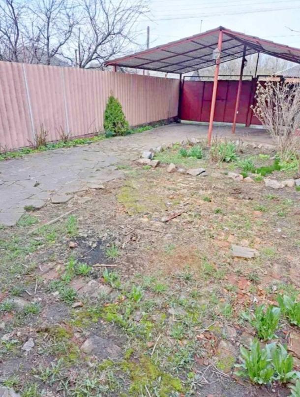 Дом, 3-кімн., Золочев, Богодуховский район