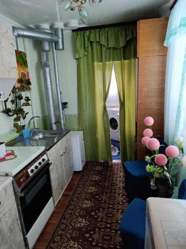 Дом, 5-кімн., Коробочкино, Чугуевский район