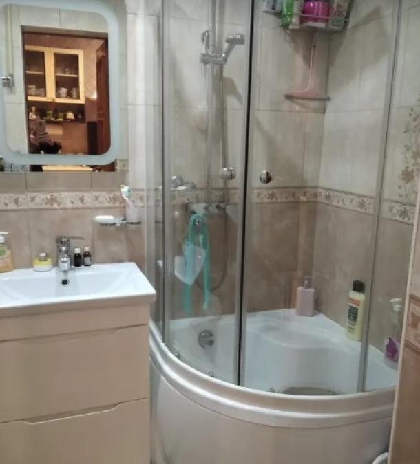 Дом, 4-кімн., Харьков, Журавлевка