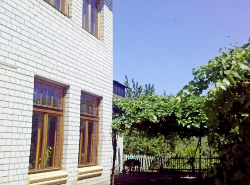 Дом на 2 входа, 9-кімн., Пивденное (Харьк.), Харьковский район