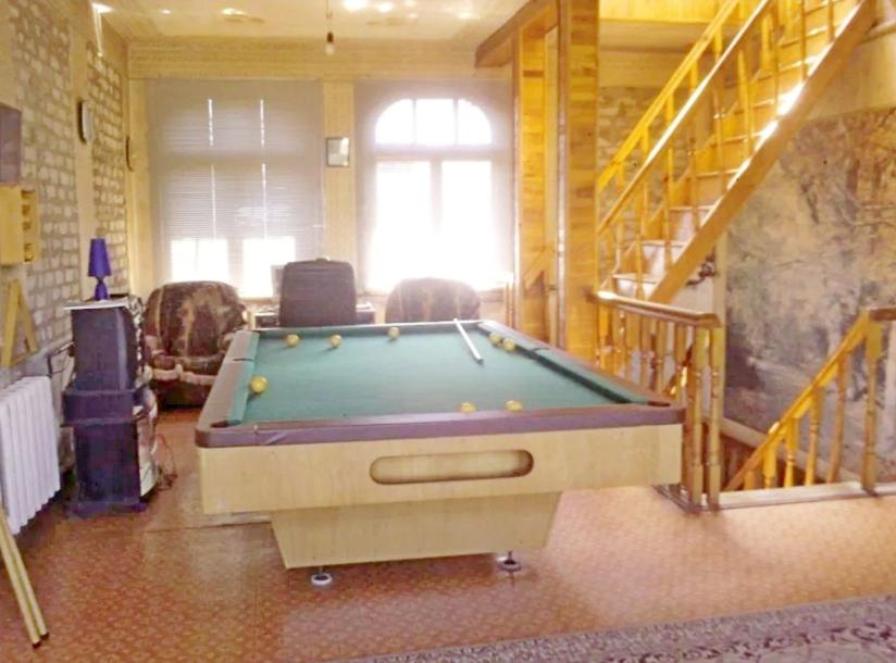 Дом на 2 входа, 9-кімн., Пивденное (Харьк.), Харьковский район