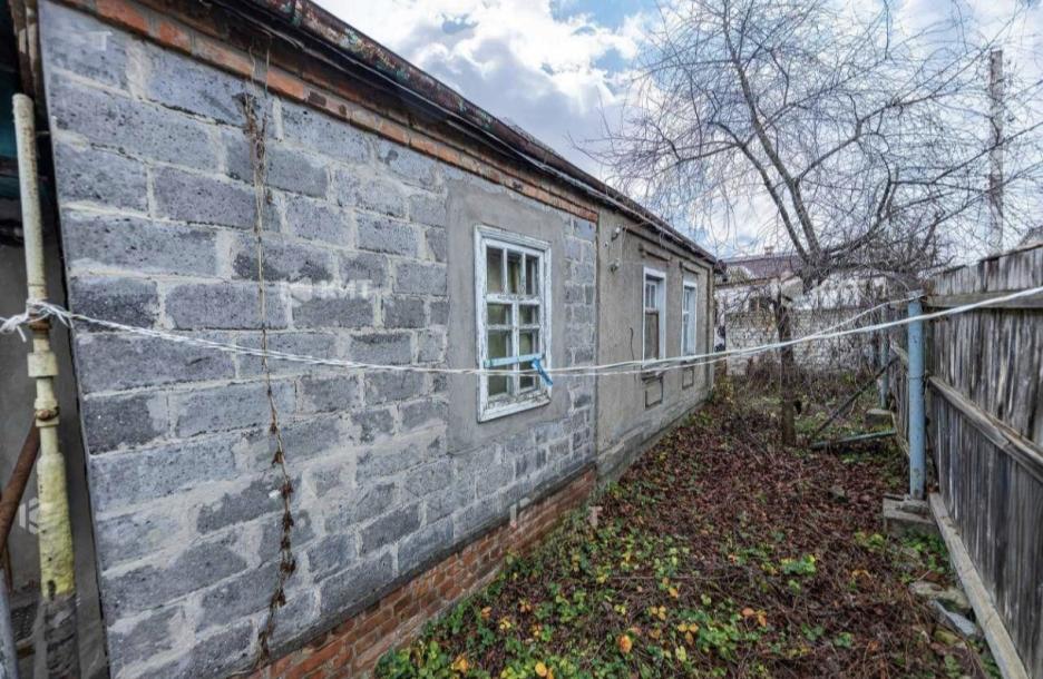 Дом, 3-кімн., Харьков, Шишковка