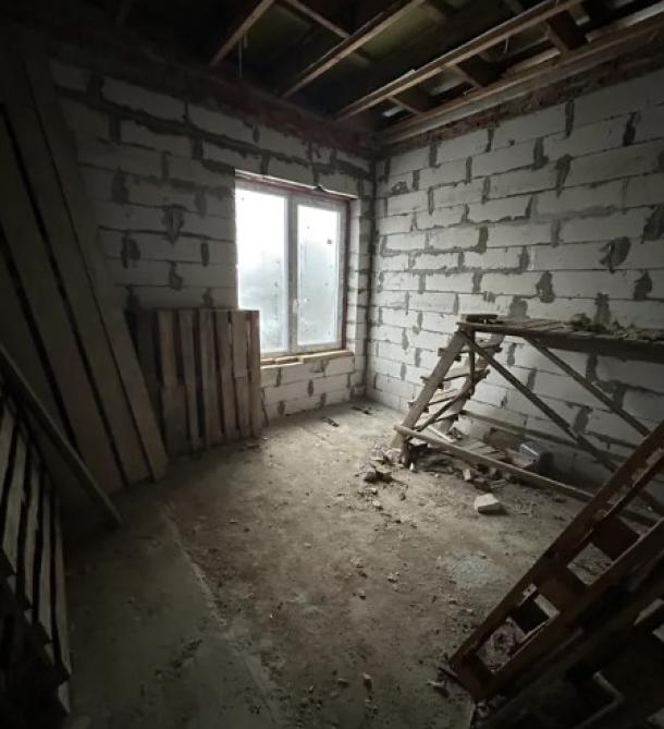 Дом, 4-кімн., Харьков, Тюринка