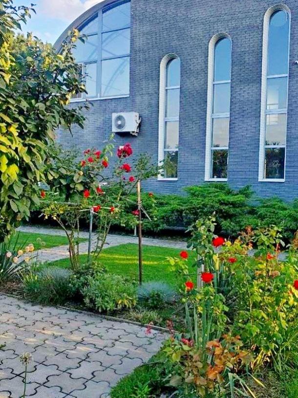 Дом, 4-кімн., Харьков, Восточный