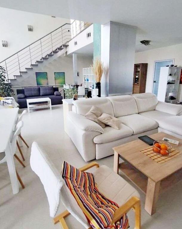 Дом, 4-кімн., Харьков, Восточный