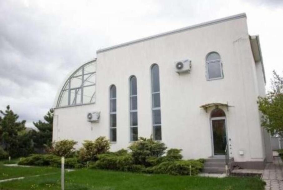 Дом, 4-кімн., Харьков, Восточный