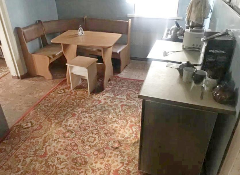 Дом, 4-кімн., Люботин, Харьковский район