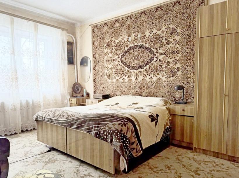 Дом, 4-кімн., Богодухов, Богодуховский район