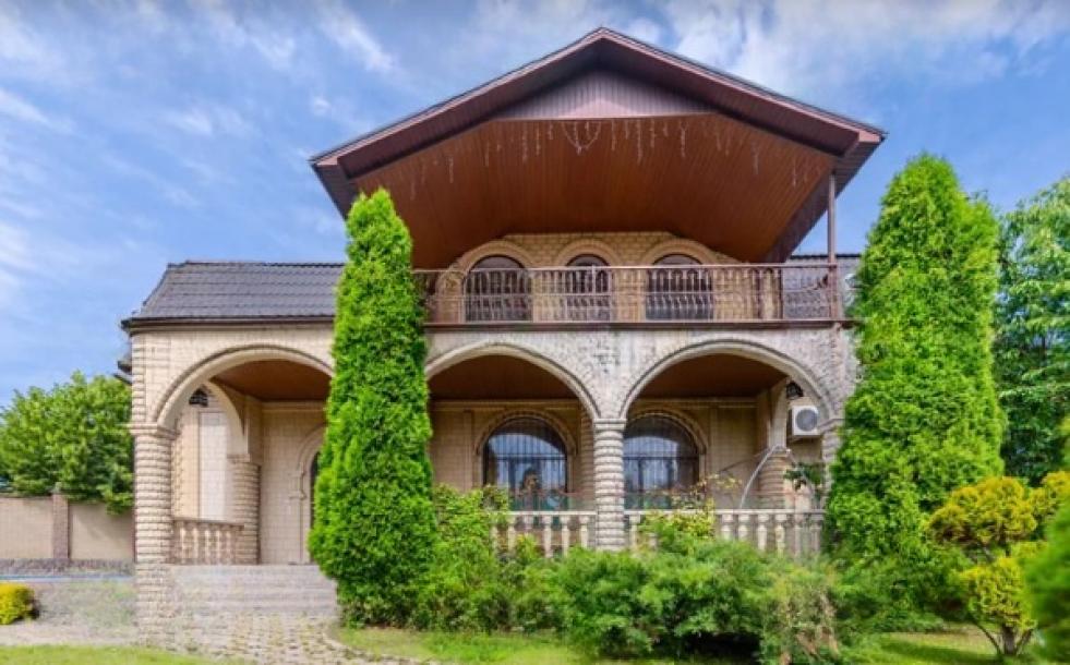 Дом, 4-кімн., Харьков, Холодная Гора