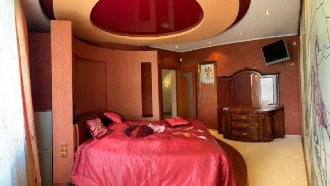 Дом, 4-кімн., Харьков, Большая Даниловка