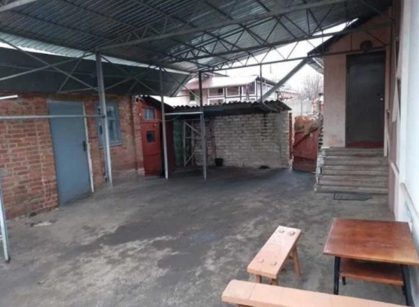 Дом, 3-кімн., Харьков, Тюринка