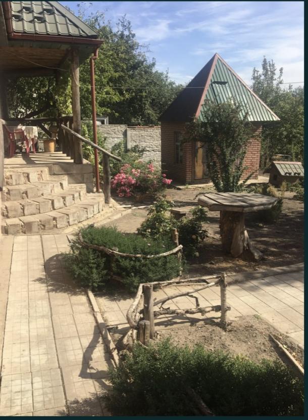 Дом, 6-кімн., Харьков, ХТЗ