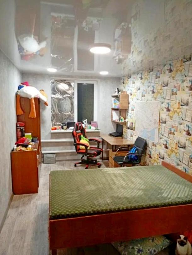 Дом, 6-кімн., Новая Водолага, Харьковский район