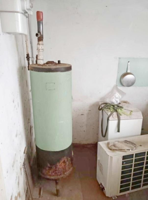 Дом, 3-кімн., Харьков, Новоселовка