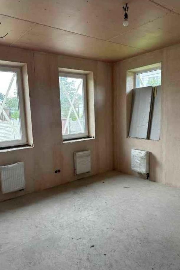 Дом, 5-кімн., Харьков, Москалевка