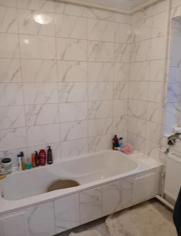 Дом, 3-кімн., Люботин, Харьковский район