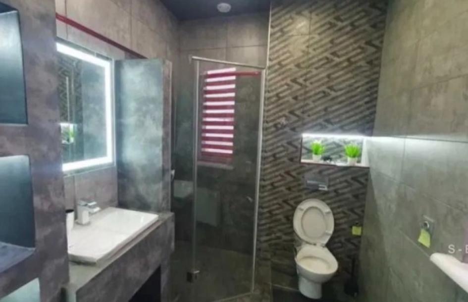 Дом, 4-кімн., Харьков, Одесская