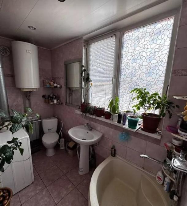 Дом, 3-кімн., Харьков, Москалевка