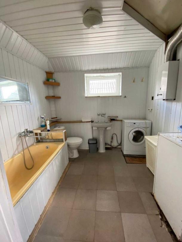 Дом, 4-кімн., Коробочкино, Чугуевский район