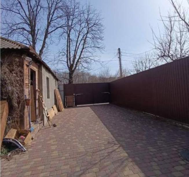 Дом, 2-кімн., Харьков, Павловка