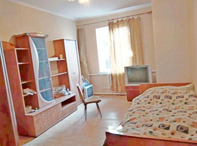 Дом, 6-кімн., Новая Водолага, Харьковский район