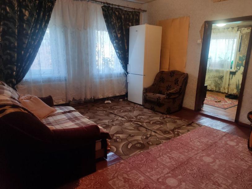 Дом, 4-кімн., Чугуев, Чугуевский район