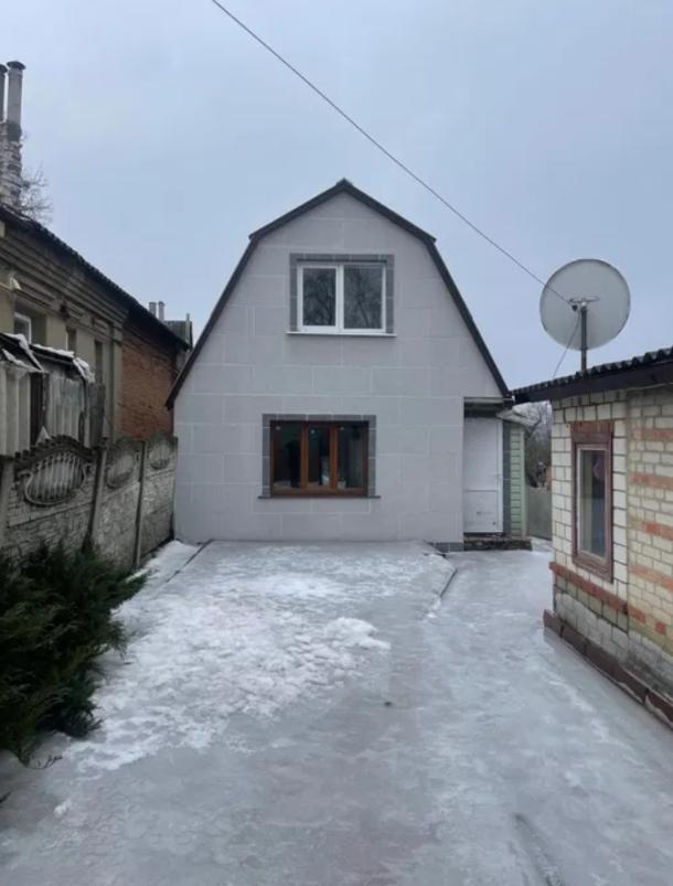 Дом, 3-кімн., Валки, Богодуховский район