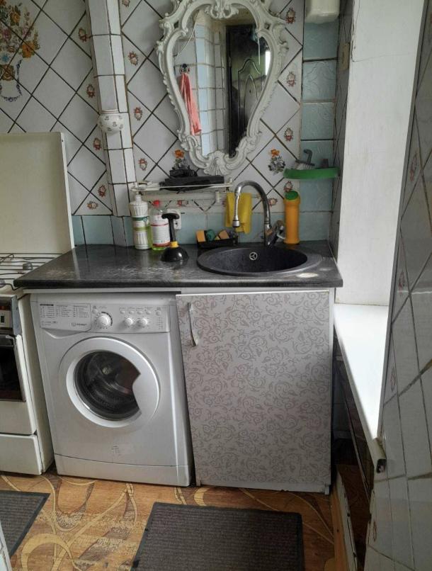 Дом, 3-кімн., Харьков, Южный Вокзал